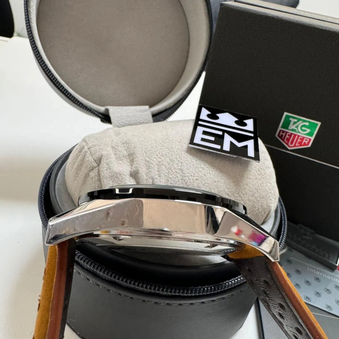 TAG Heuer Carrera Chronograph Black – Automatic | Suede Leather Strap